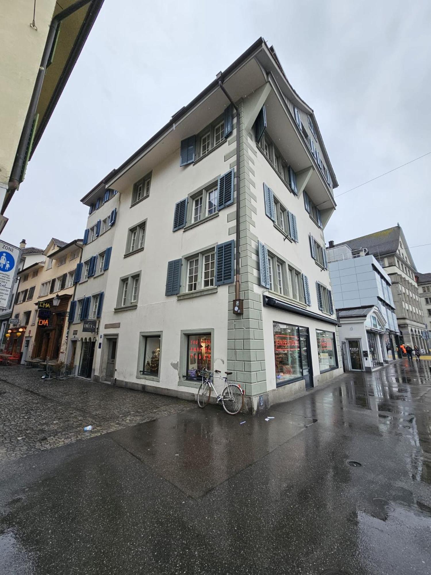 Hitrental Limmatquai Apartment Zürich