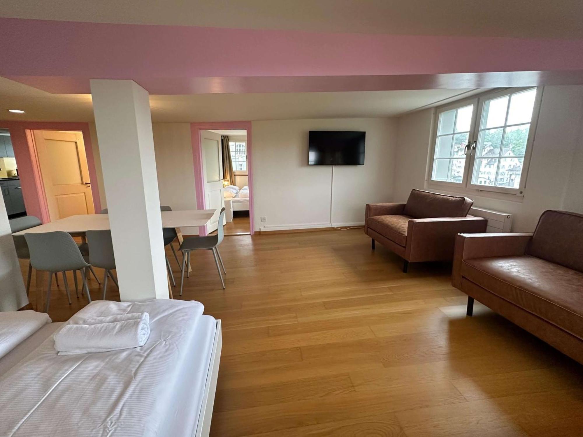 Apartment Hitrental Limmatquai Zürich
